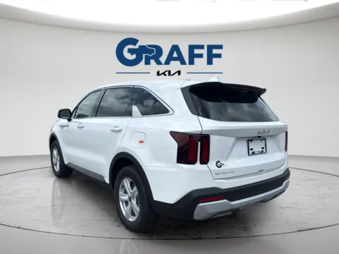 More photos of 2026 Kia Sorento LX at Graff Kia of Chesterton, IN