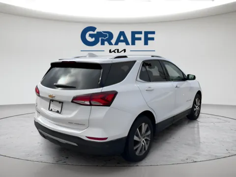 More photos of 2022 Chevrolet Equinox Premier at Graff Kia of Chesterton, IN