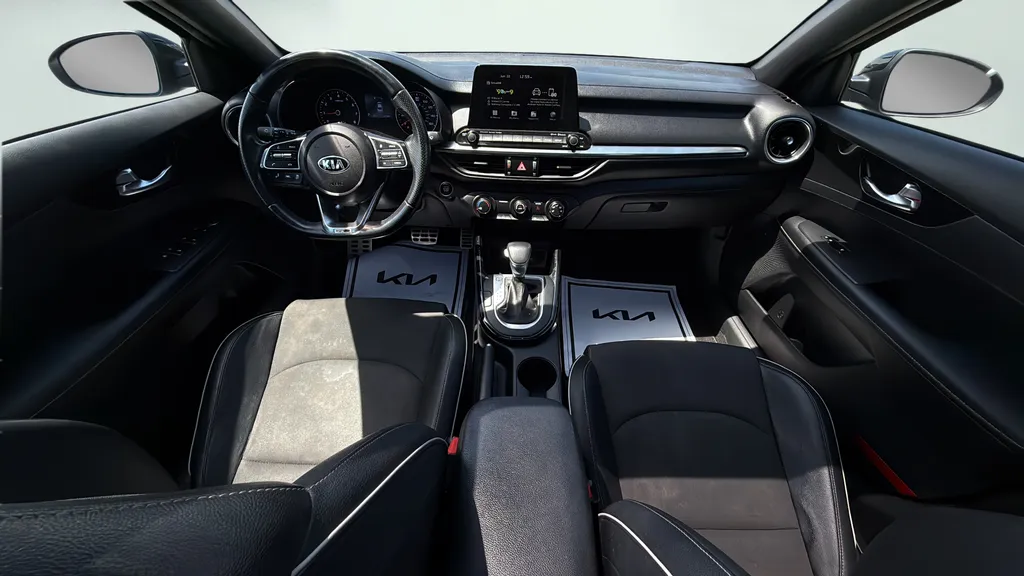 2021 Kia Forte GT-Line - Photo 28