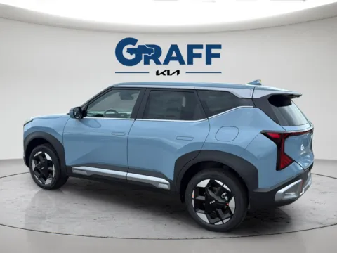 More photos of 2027 Kia Seltos S at Graff Kia of Chesterton, IN
