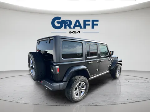 More photos of 2018 Jeep Wrangler Unlimited Sahara at Graff Kia of Chesterton, IN