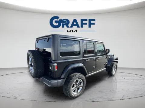 More photos of 2018 Jeep Wrangler Unlimited Sahara at Graff Kia of Chesterton, IN