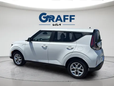More photos of 2025 Kia Soul LX at Graff Kia of Chesterton, IN