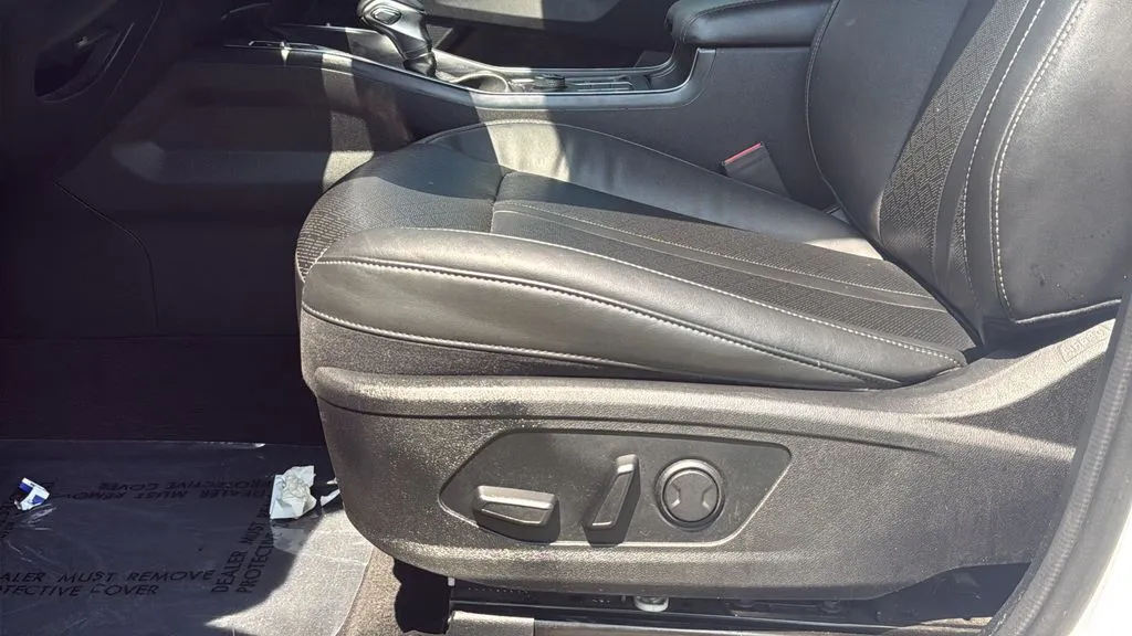 2022 Kia Sorento S - Photo 23