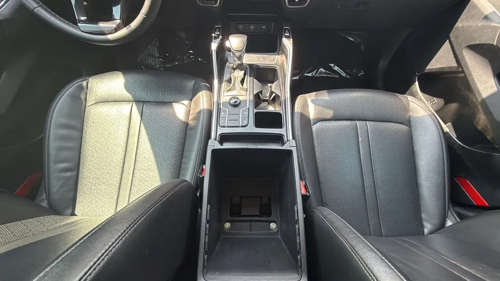 2022 Kia Sorento S - Photo 35