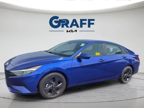 Another view of 2023 Hyundai Elantra SEL for sale in Burns Harbor, IN at Graff Kia of Chesterton