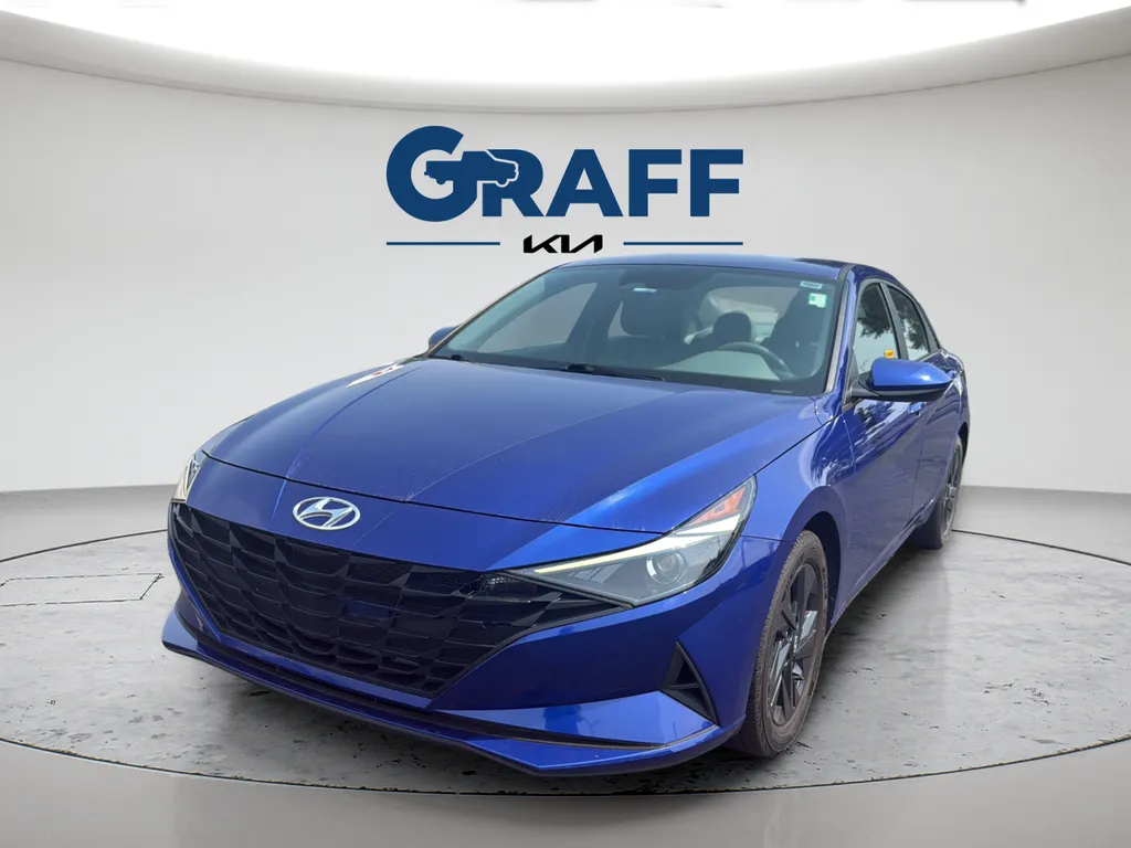 Blue 2023 Hyundai Elantra SEL for sale in Burns Harbor, IN