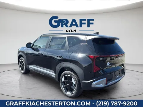 More photos of 2027 Kia Seltos S at Graff Kia of Chesterton, IN