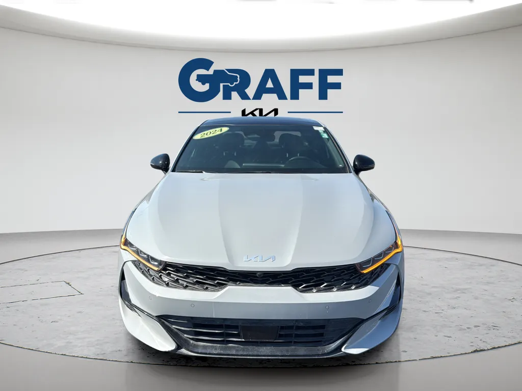2024 Kia K5 GT - Photo 12