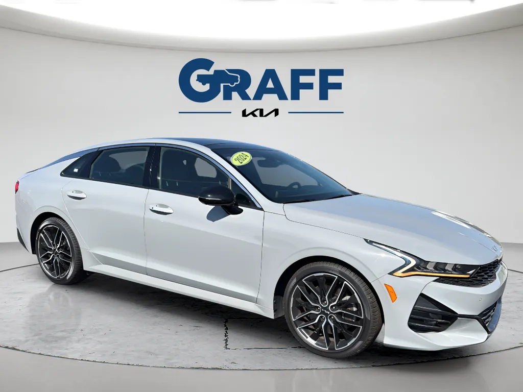 2024 Kia K5 GT - Photo 16