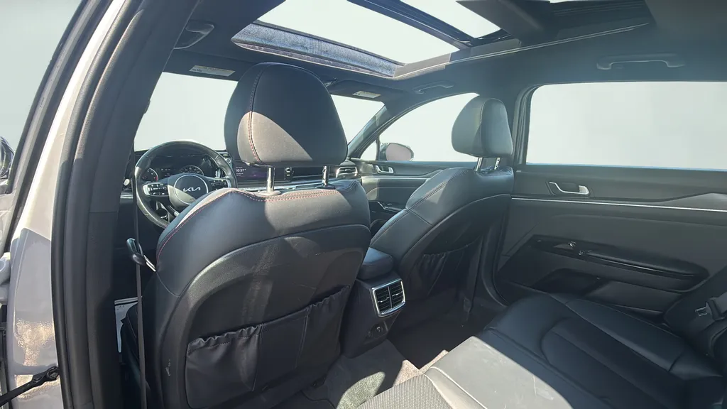 2024 Kia K5 GT - Photo 36