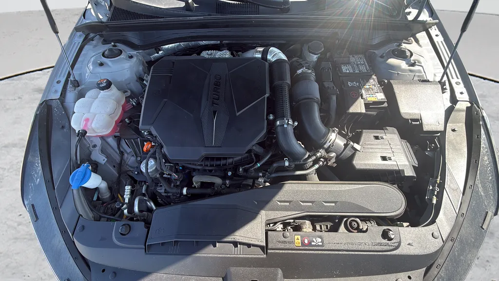 2024 Kia K5 GT - Photo 31