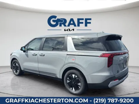 More photos of 2027 Kia Carnival Hybrid LXS at Graff Kia of Chesterton, IN