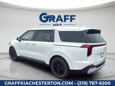 More photos of 2027 Kia Carnival LXS at Graff Kia of Chesterton, IN