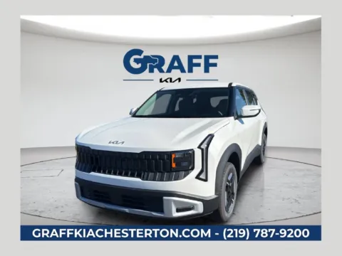 White 2027 Kia Seltos LX for sale in Burns Harbor, IN