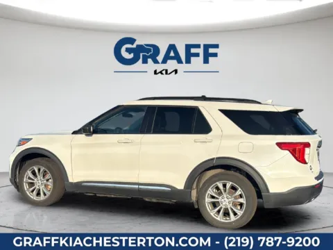 More photos of 2023 Ford Explorer XLT at Graff Kia of Chesterton, IN