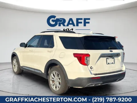 More photos of 2023 Ford Explorer XLT at Graff Kia of Chesterton, IN