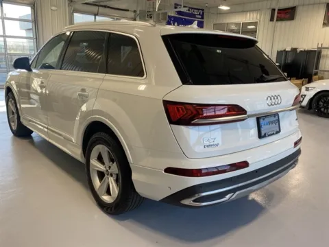 More photos of 2024 Audi Q7 45 Premium Plus at Car Swap, SD