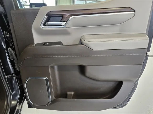 2024 GMC Sierra 1500 SLT - Photo 16