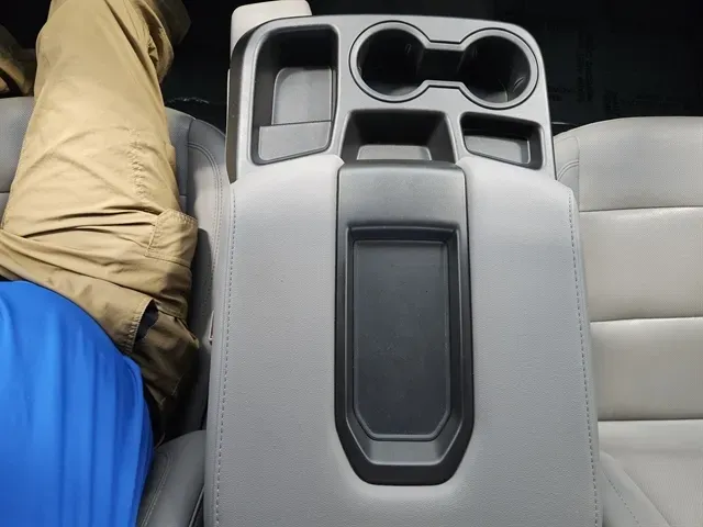 2024 GMC Sierra 1500 SLT - Photo 33
