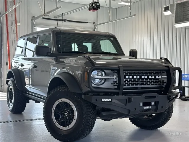 Gray 2023 Ford Bronco Badlands for sale in Tea, SD