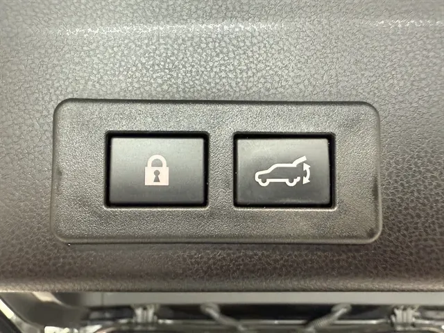 2022 Subaru Ascent Premium - Photo 22