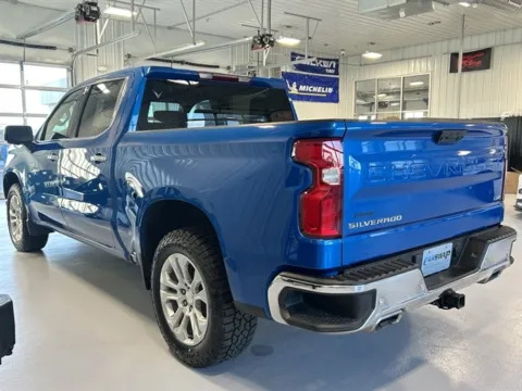 More photos of 2022 Chevrolet Silverado 1500 LTZ at Car Swap, SD