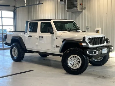 White 2025 Jeep Gladiator Sport S for sale in Tea, SD