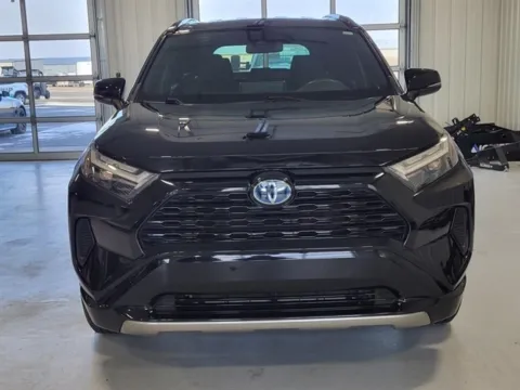 More photos of 2023 Toyota RAV4 Hybrid SE at Car Swap, SD