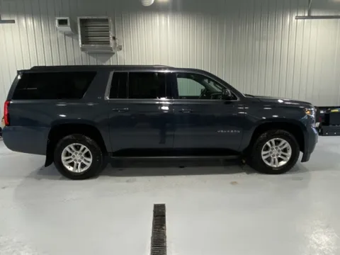 Photos of 2019 Chevrolet Suburban LT for sale in Tea, SD at Car Swap