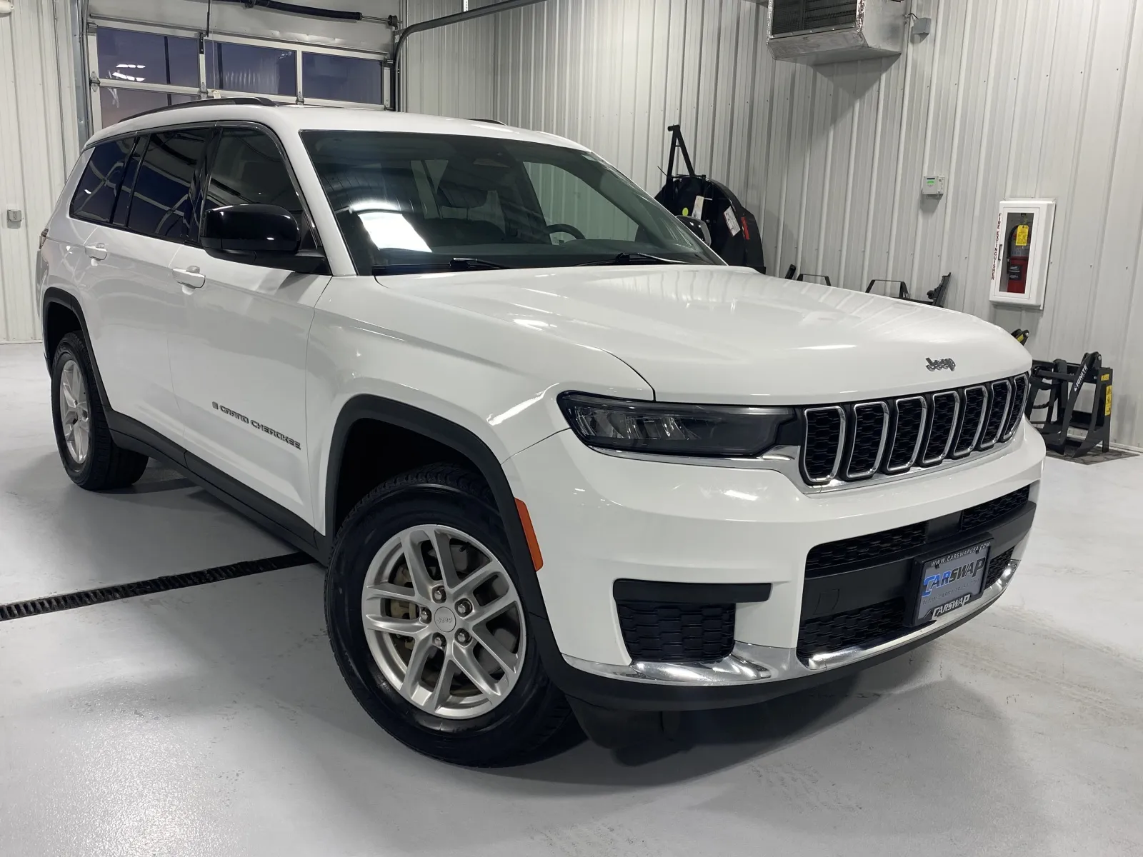 White 2023 Jeep Grand Cherokee L Laredo for sale in Tea, SD