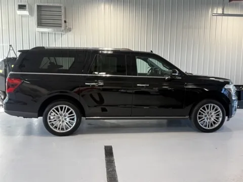 Photos of 2024 Ford Expedition Max Limited for sale in Tea, SD at Car Swap
