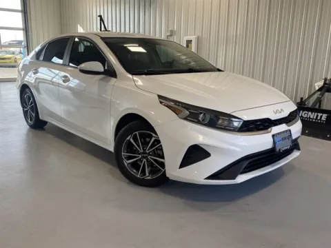 White 2022 Kia Forte LXS for sale in Tea, SD