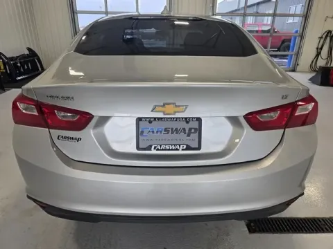 More photos of 2018 Chevrolet Malibu LT at CarSwap, SD