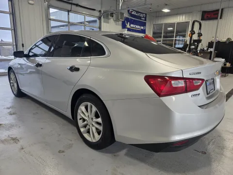 More photos of 2018 Chevrolet Malibu LT at CarSwap, SD