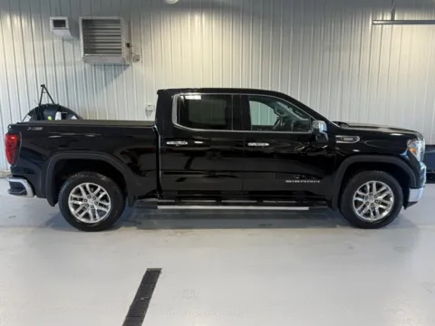 Black 2021 GMC Sierra 1500 SLT for sale in Tea, SD