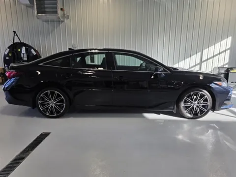 Photos of 2022 Toyota Avalon Touring for sale in Tea, SD at Car Swap