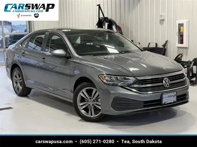 Gray 2022 Volkswagen Jetta 1.5T SE for sale in Tea, SD
