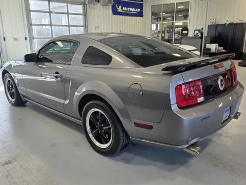 More photos of 2006 Ford Mustang GT Premium at CarSwap, SD