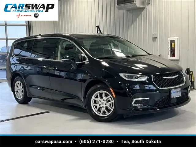 Black 2024 Chrysler Pacifica Touring L for sale in Tea, SD