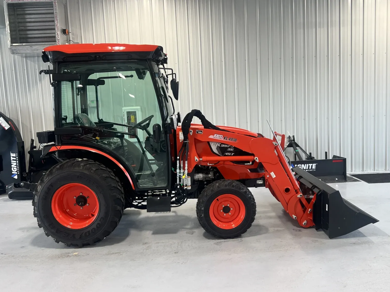 Kioti CK3520SEHCB photo 2