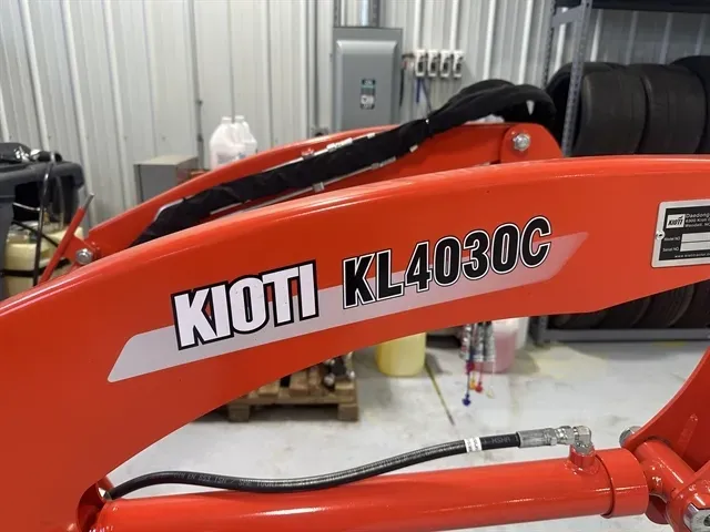 Kioti CK4020SE HCB photo 26