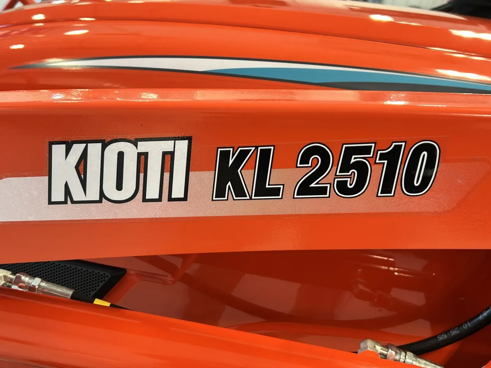 Kioti CX2510HCB photo 9