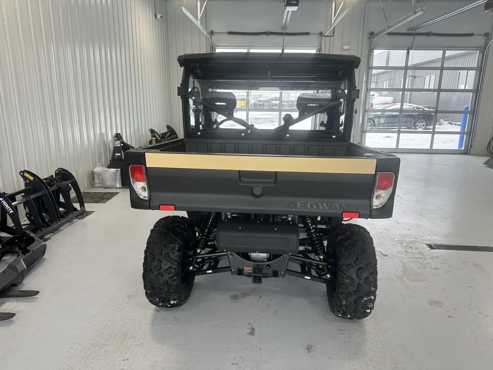 More photos of 2025 Segway UT6 M at CarSwap, SD