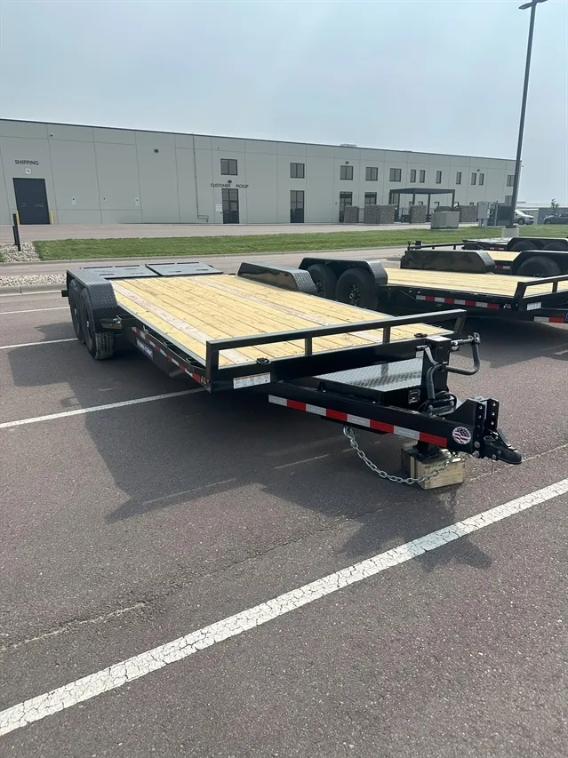 Black 2026 SURE-TRAC 7 X 15+3 UNIVERSAL RAMP for sale in Tea, SD