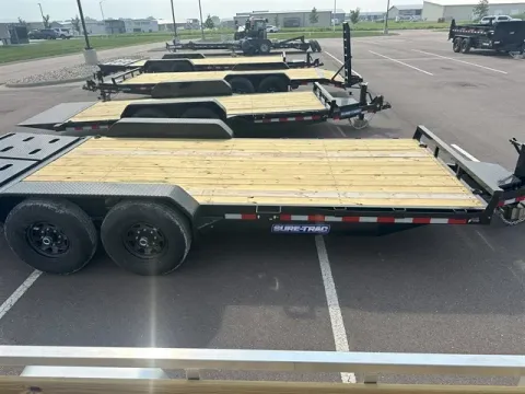 Photos of 2026 SURE-TRAC 7 X 15+3 UNIVERSAL RAMP for sale in Tea, SD at CarSwap