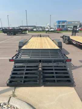 More photos of 2026 SURE-TRAC 7 X 19+3 UNIVERSAL RAMP at Car Swap, SD