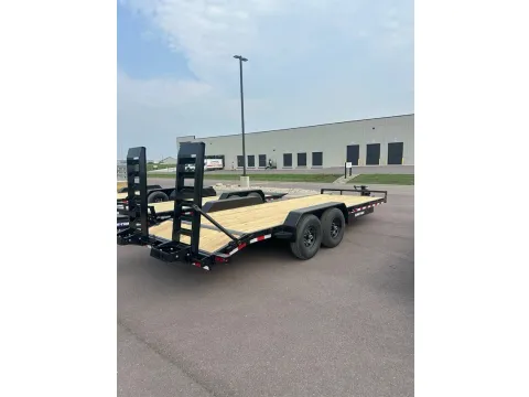 Another view of 2026 SURE-TRAC 7X20 (18+2) for sale in Tea, SD at CarSwap