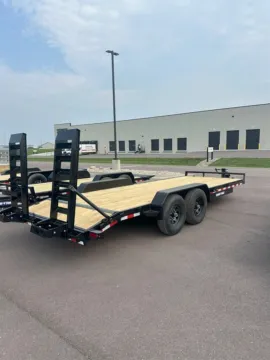 Another view of 2026 SURE-TRAC 7X20 (18+2) for sale in Tea, SD at Car Swap