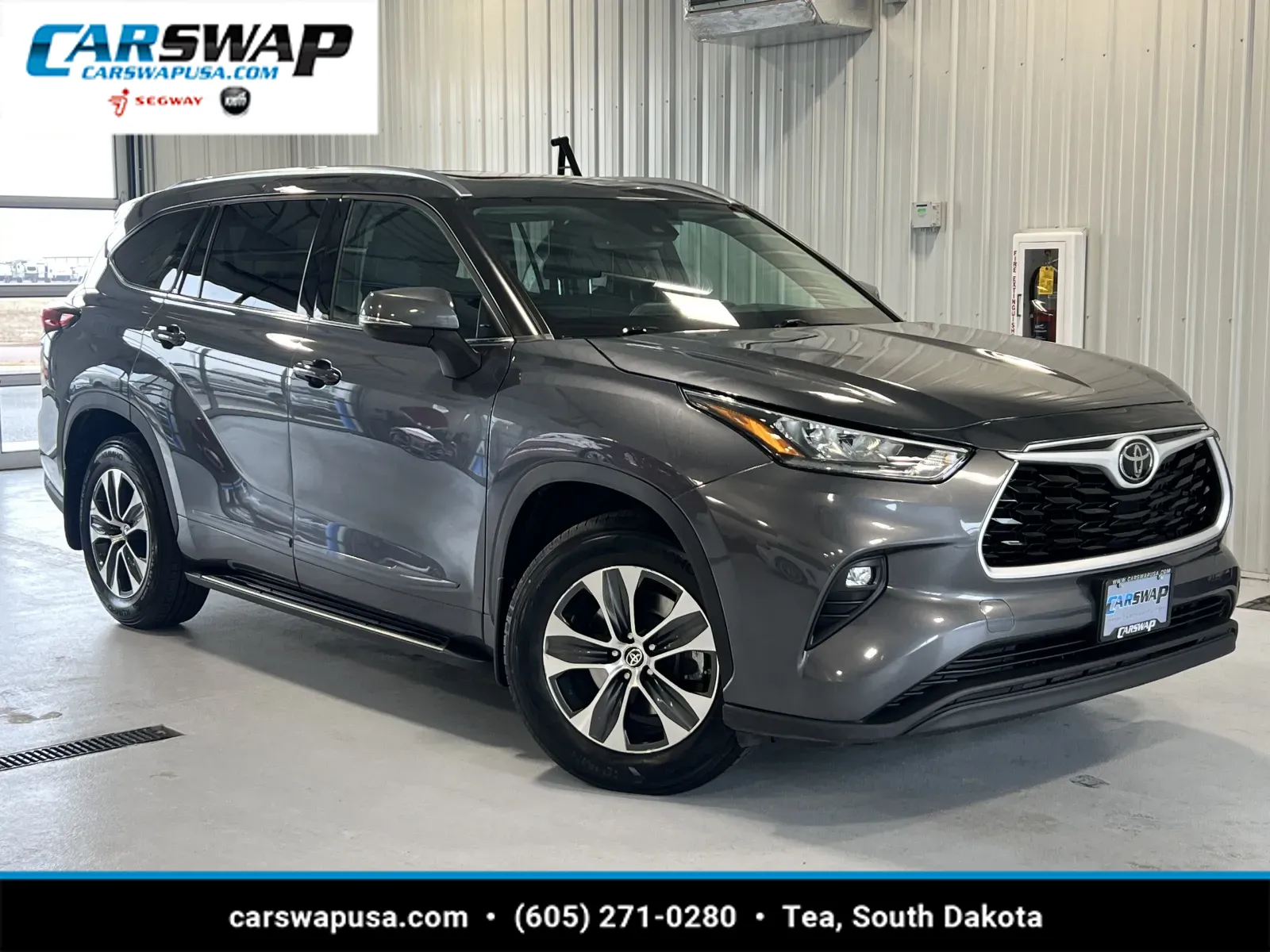 Gray 2020 Toyota Highlander XLE for sale in Tea, SD